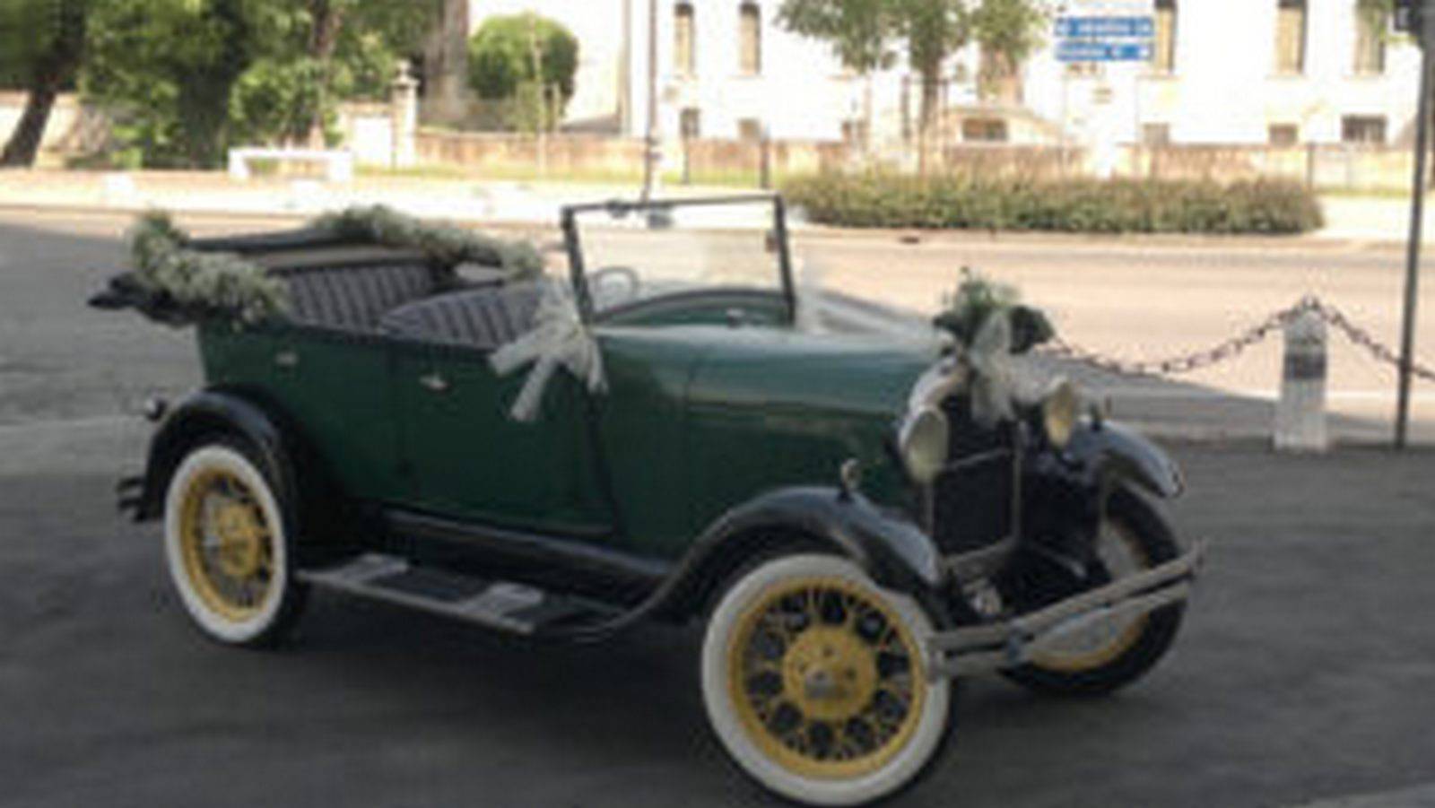 auto d'epoca matrimonio