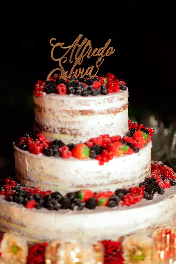 naked cake con frutta