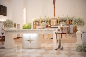 Italian Wedding elegant detail church flowers