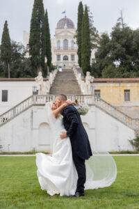 Italian Wedding elegant detail Villa Selvatico couple