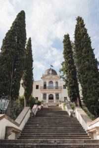 Italian Wedding Villa Selvatico elegant stairs