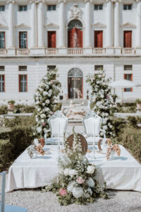 Destination Wedding Maison Mariage Italian  Persian Elegant ca marcello cerimony flower arch